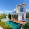 Villa Beach Heaven(Laurus 1), walking distance to the beach