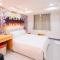 Beethoven Express Hotel