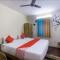 Om Shanthi paying guest house