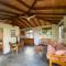 Sea Cliff Eco-Cottages & Gin Distillery