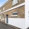Windsor Mews by Stay Focused SA
