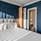 Holiday Inn Express Edinburgh City West by IHG