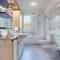 GuestHost - Central Ferrara Apartment