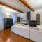 GuestHost - Central Ferrara Apartment