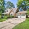 Lakefront Macon Home with Pool, Dock and Fishing! - Macon