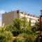 The SUNSHINE- COZY-SEA VIEW - BEACH- HOST PROVENCE