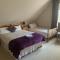 The Curragh Country House Accommodation - 纽布里奇