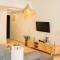 FRESH DESIGNED next to THE SEA -nice area - wifi