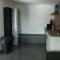 Chalet con piscina y BBQ para 10 personas