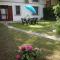 Lovely semi-detached villa with private garden