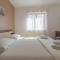 House Nin (864)
