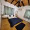 EZE NOF - A hilltop villa with 360º water view