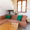 Yellow House-Villetta con giardino