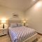 Sanderling Sea Cottages, Unit 5 w/ Ocean Views!