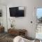 Luxury studio, sea view, pool