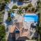 Private, pool, sunsets, beaches, amenities - Eleni