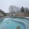 Snowshoe Mountain Retreat! Ski in and Out!