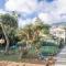 Villa with Private Access to the Beach