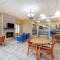 Super 8 by Wyndham Perrysburg-Toledo