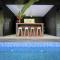 Villa JOEYSHE- New Luxury Villa with Pool & AC - Puerto Viejo