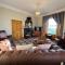 Nore View House