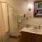 Oak Valley Inn and Suites - Geneseo