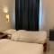 New Park Hotel