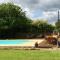 Beautiful cottage with private pool in France - Chatain