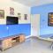 Villa 9BR Luxury near DISNEY with Pool, Spa, Free Parking, WiFi, Waterpark