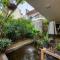 Drop Inn Hostels