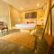 Chique Shanti Resort