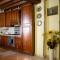 FULVIA - Courtyard apartment with balcony - Arona