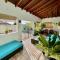 Entire 4BDR Vistalmar Villa with Private Pool - Oranjestad
