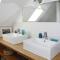 Comfortable holiday home with enclosed garden - 洛基雷克
