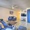 Coastal Condo with Dock Access, 2 Miles to Beach! - 科珀斯克里斯蒂