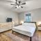Game Room, Fire Pit and Deck Spacious Poconos Home! - ليك هارمونى
