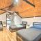 Game Room, Fire Pit and Deck Spacious Poconos Home! - ليك هارمونى