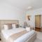 HiGuests - Luxurious 1BR in Palms with Private Beach Access - Dubaj