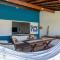 Casa-4QTS-Beira Mar-Piscina e Cozinheira-SH038