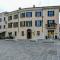 DesenzanoLoft Official Partner MARRIOTT Homes & Villas - Apa Dom Downtown Family Apartment - Desenzano del Garda