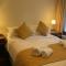 Crown Hotel
