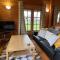 Kingfisher Lodge, Lake Pochard