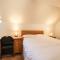 1 The Coach House