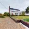 Cape Shell Oasis - West Yarmouth