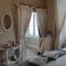 La Clef Dort - Beauchamps