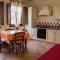 Room in Holiday house - Apartment in Farmhouse Casolare dei Fiori