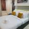 We Resident Hotel
