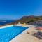 Spacious 6 bdrm Stone Villa with Pool - Rámos