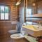 Cosy chalet in Tyrol with a private garden - هوبفغراتن إم بريكسنتال