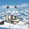 Splendid Apartment in Fugen near Ski Area - Uderns